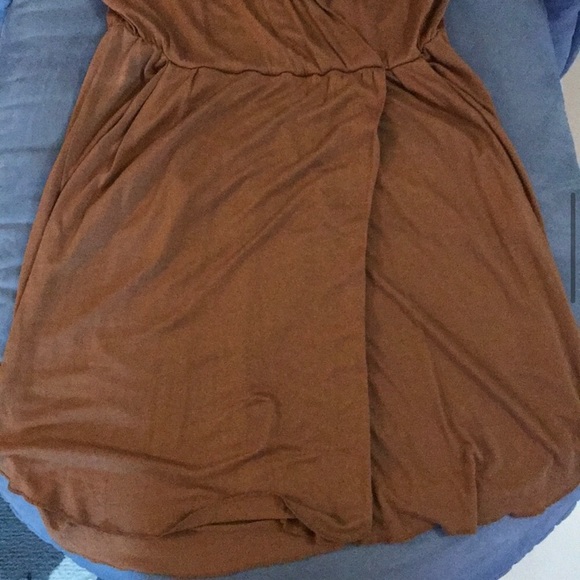Wilfred Wrap Dress Short Sleeve Brown Size Medium - Picture 6 of 12